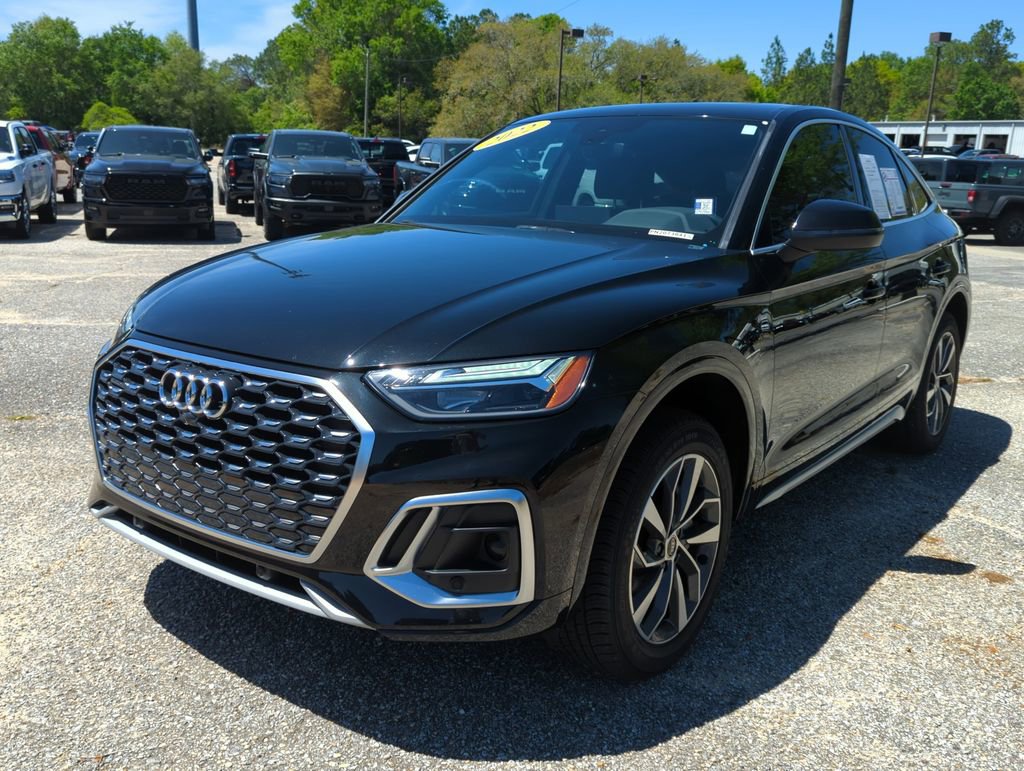 Used 2022 Audi Q5 2.0T Premium w/ Convenience Package image 9