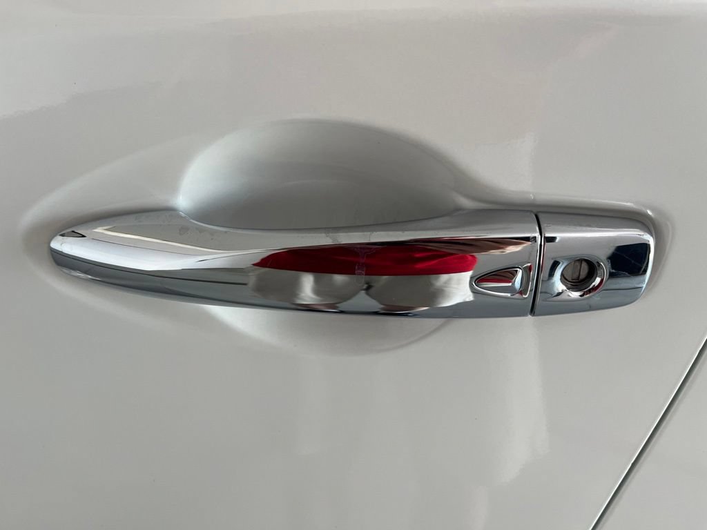 Used 2015 Nissan Murano Platinum w/ Platinum Technology Package AWD/4WD image 40