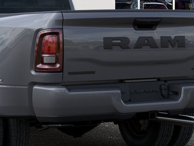 New 2026 RAM 3500 Big Horn AWD/4WD image 13