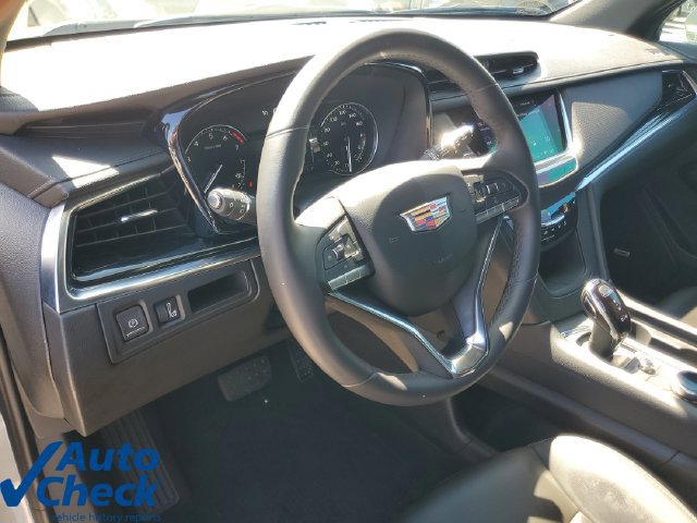 Used 2024 Cadillac XT6 Luxury FWD image 21