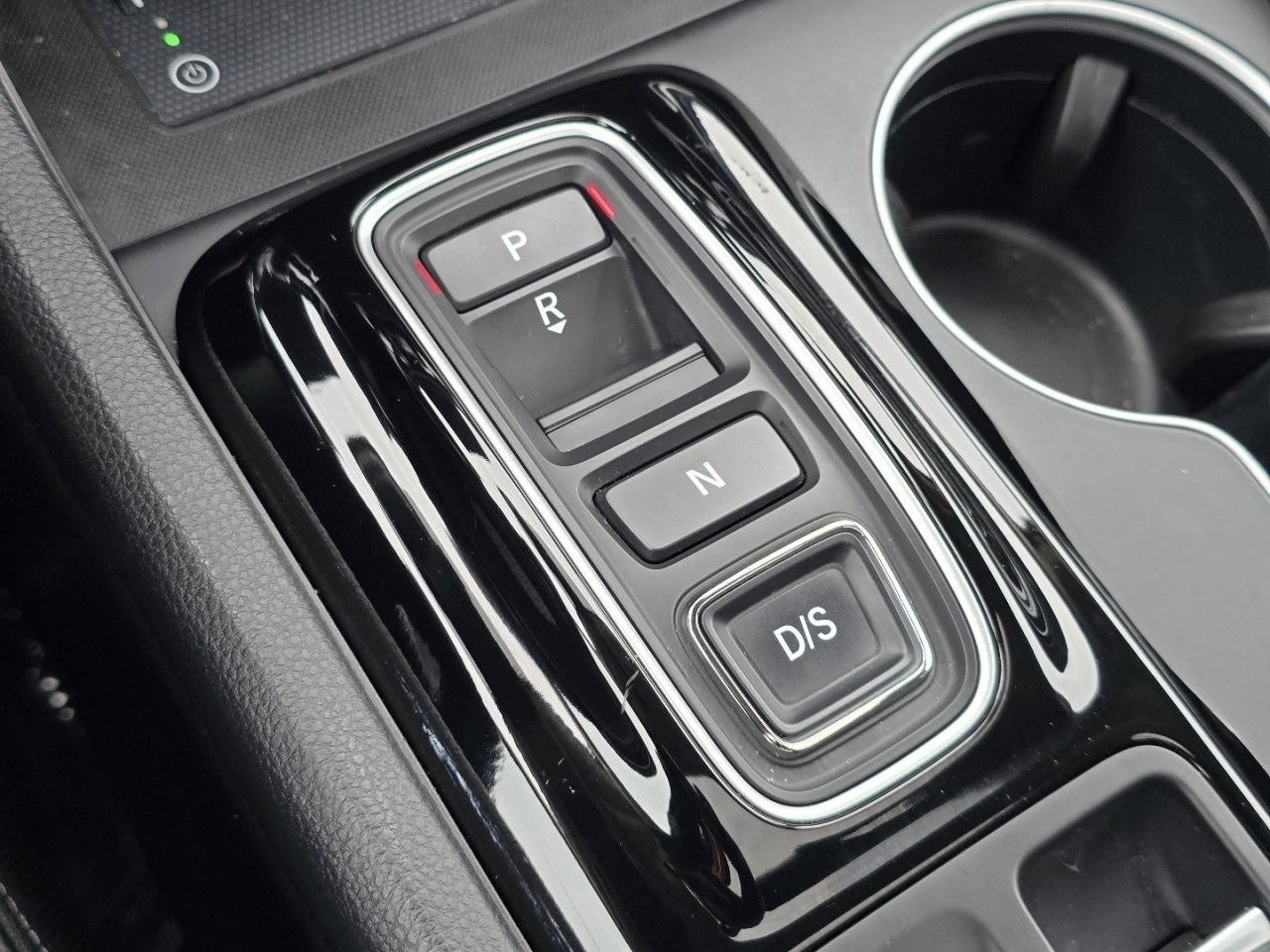 Used 2025 Honda Pilot Touring image 32