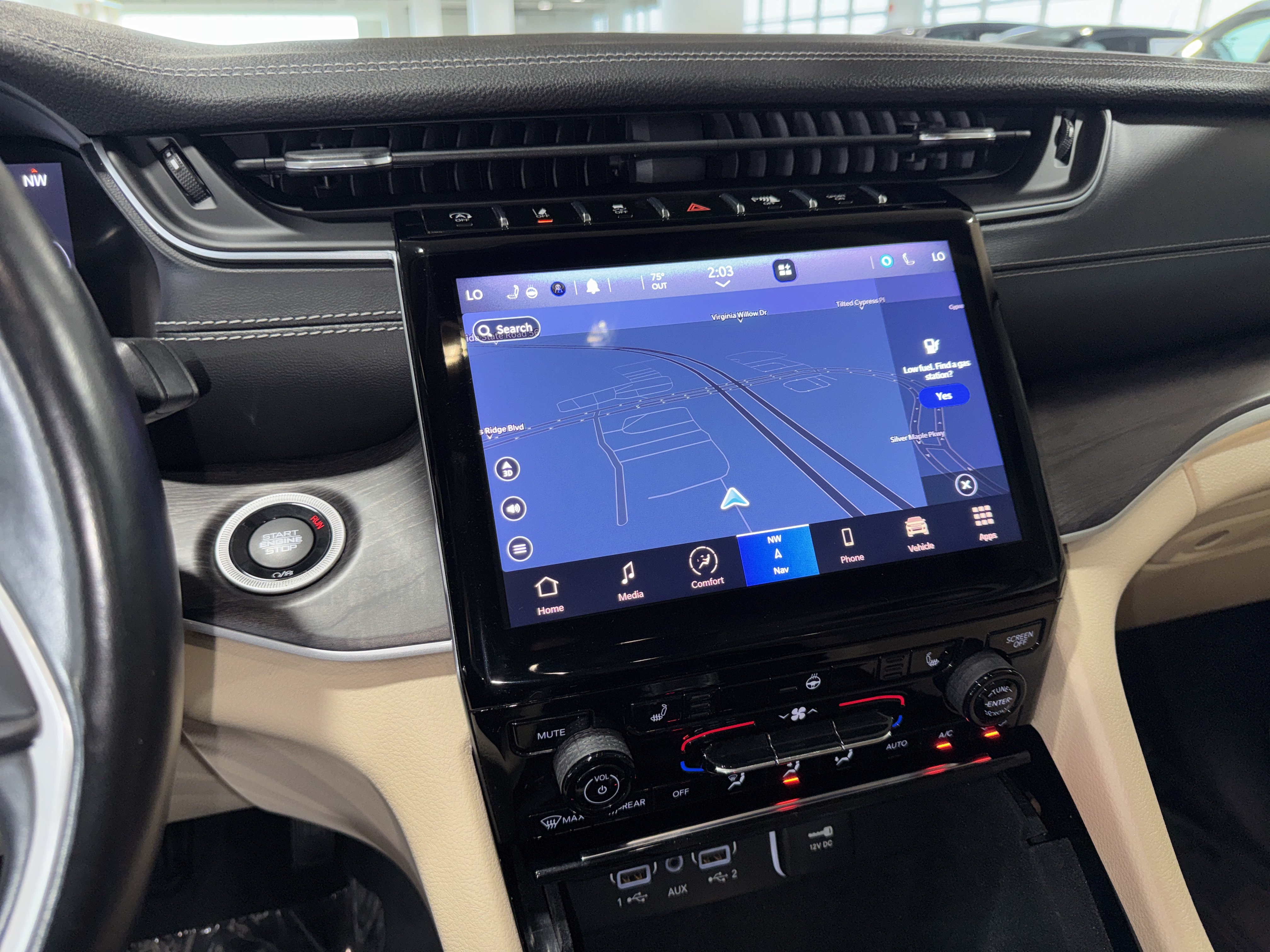 Used 2021 Jeep Grand Cherokee L Limited RWD image 27