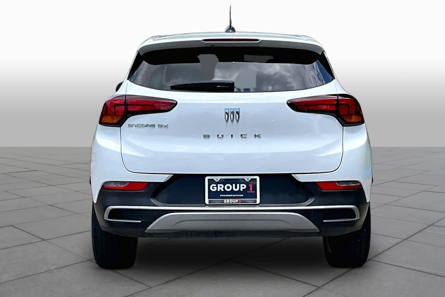 Used 2024 Buick Encore GX Preferred FWD image 5