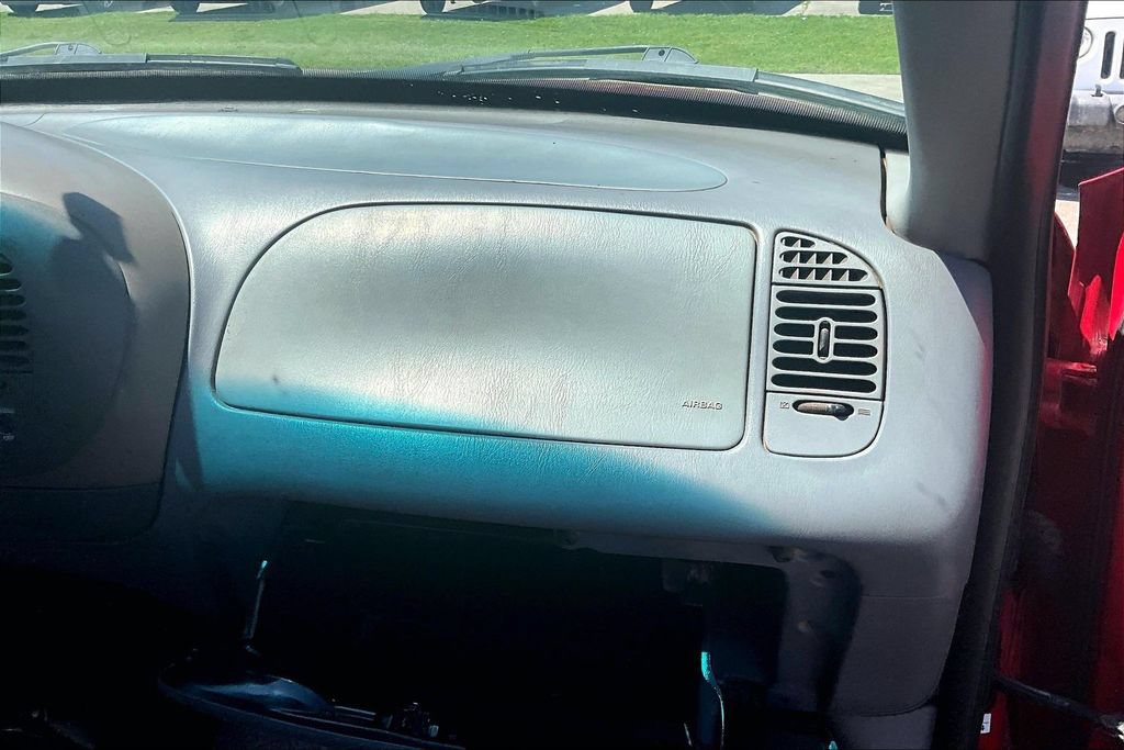 Used 1997 Ford F150 XL AWD/4WD image 15