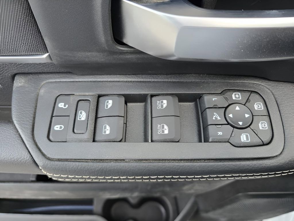 New 2026 RAM 2500 Big Horn AWD/4WD image 11