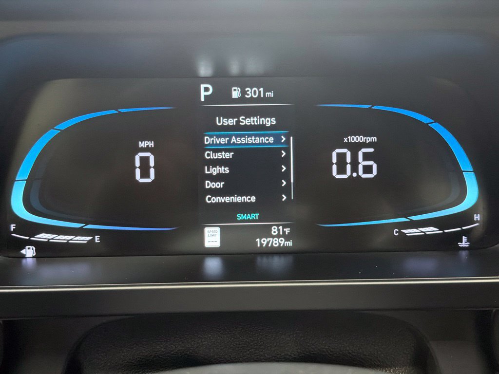 Certified 2025 Hyundai Elantra Sport FWD image 24