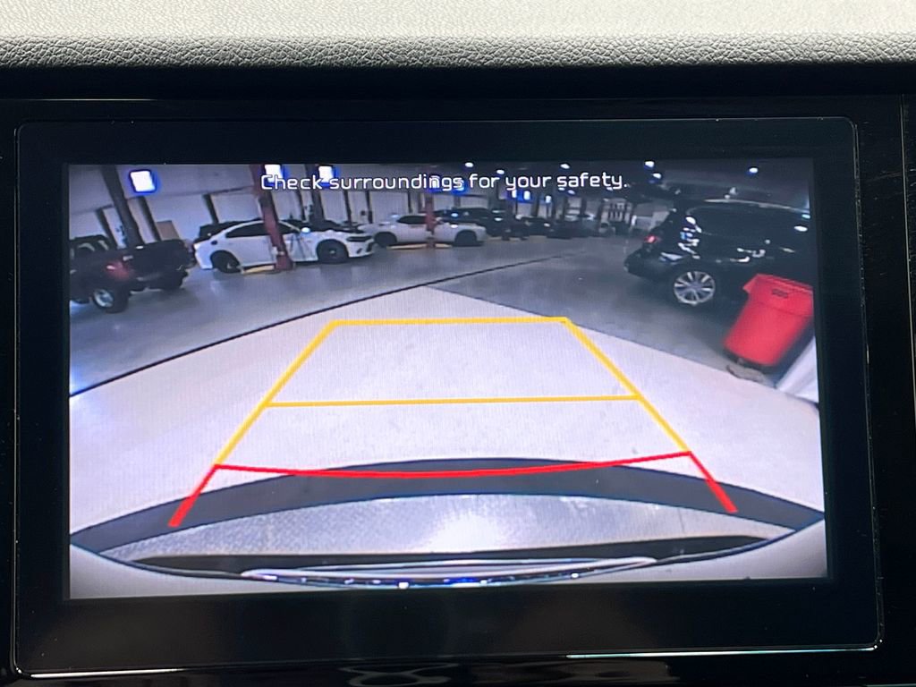 Used 2021 Kia Niro Touring image 10