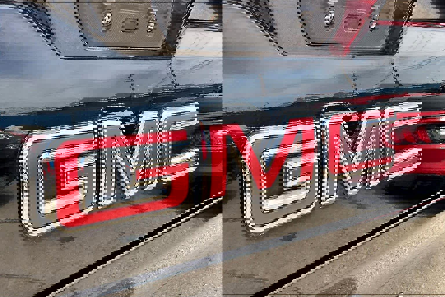 Used 2021 GMC Sierra 1500 Elevation RWD image 29