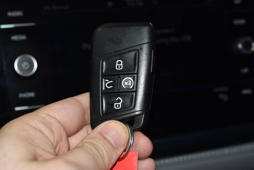 Used 2024 Volkswagen Taos SE AWD/4WD image 19