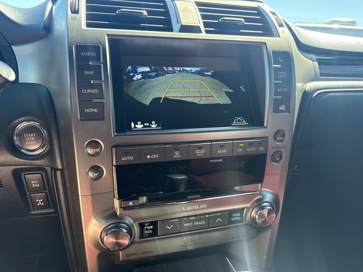 Used 2020 Lexus GX 460 Luxury w/ Luxury Sport Package AWD/4WD image 36