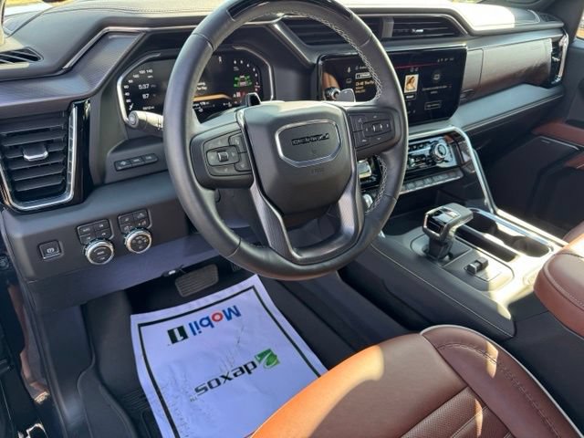 Certified 2026 GMC Sierra 1500 Denali Ultimate w/ LPO, Black Badging Package AWD/4WD image 17