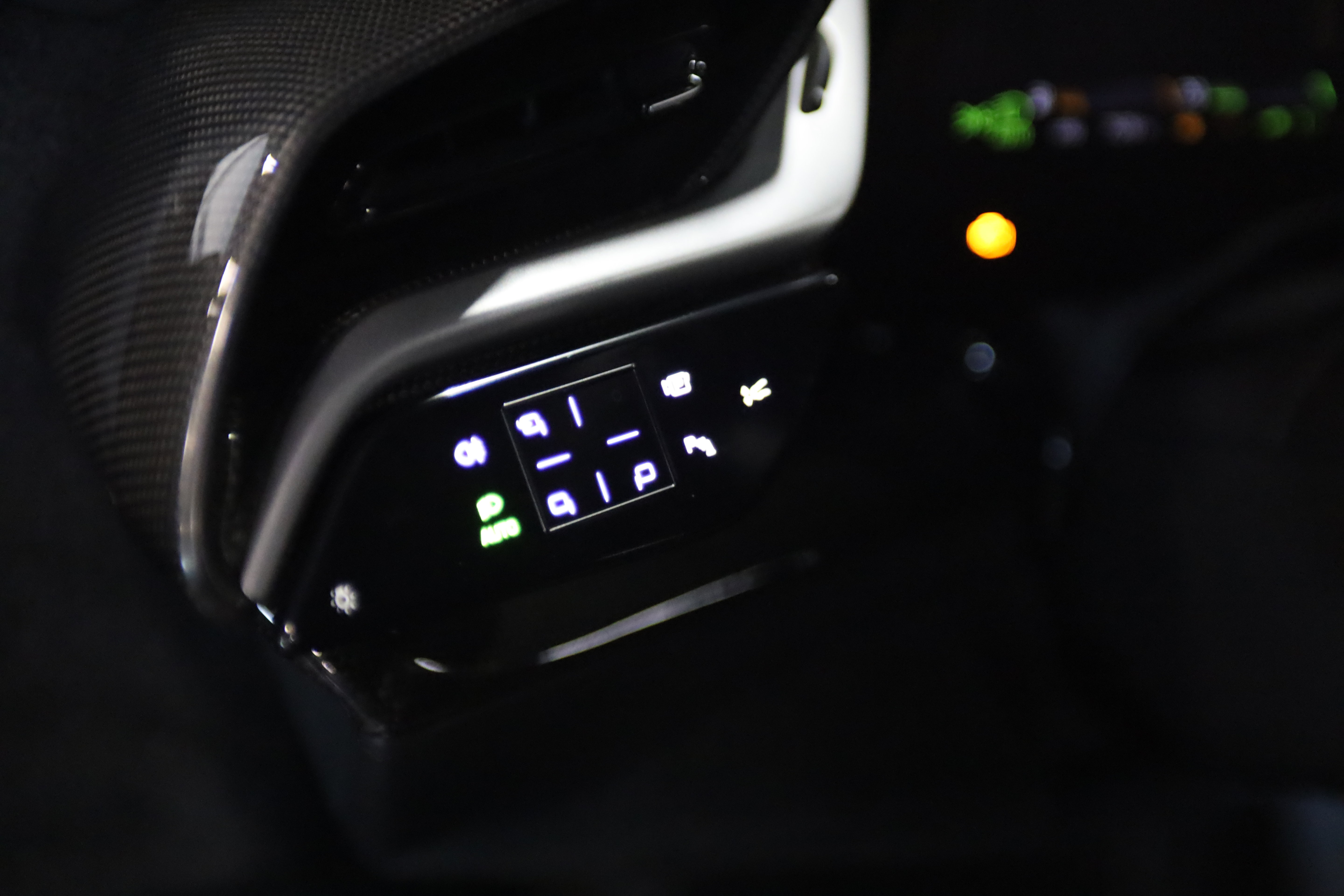 Used 2022 Ferrari SF90 Stradale AWD/4WD image 17