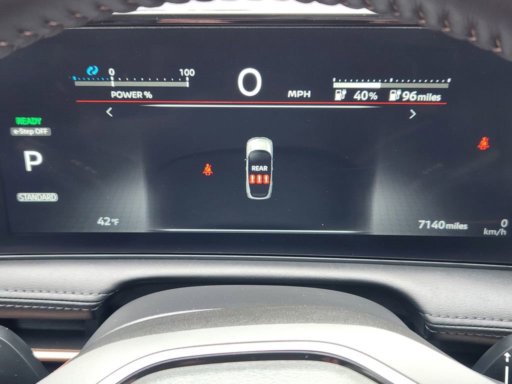 Used 2024 Nissan Ariya FWD image 12