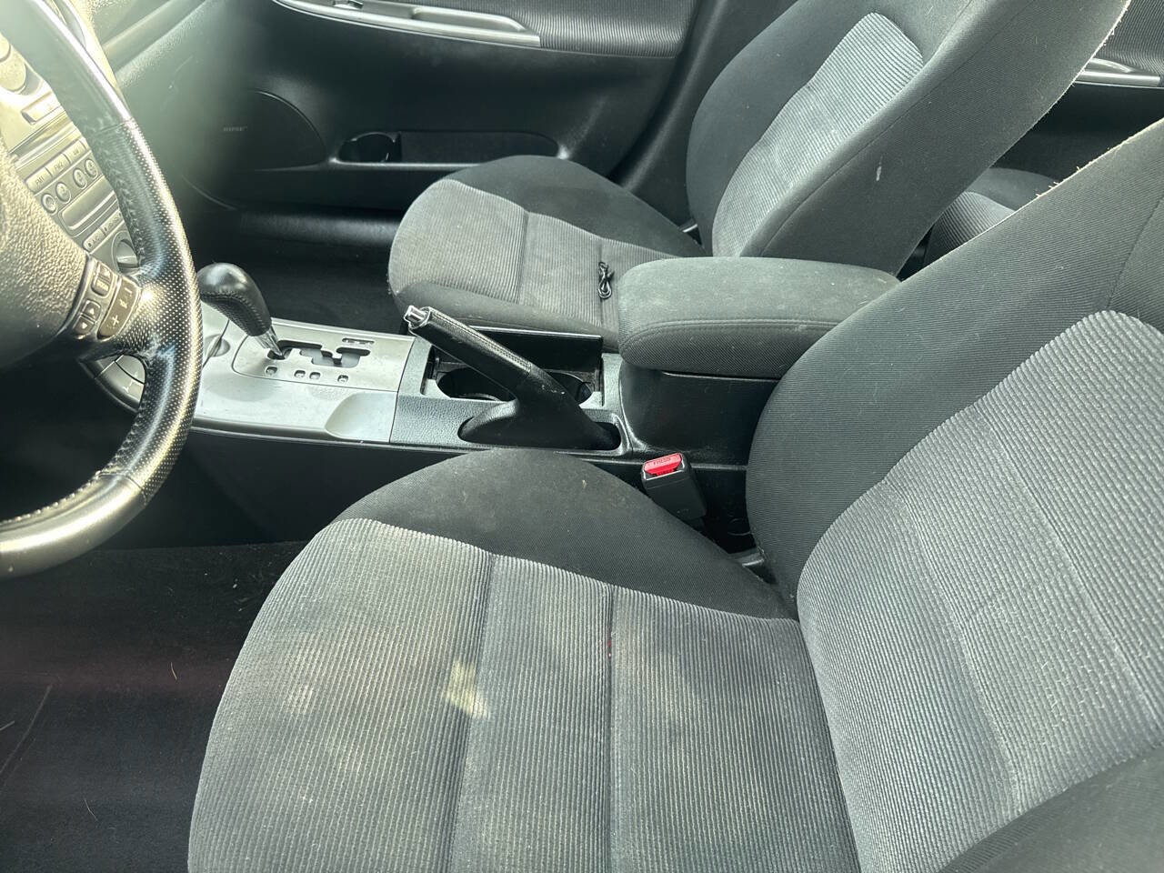 Used 2004 MAZDA MAZDA6 i w/ Sport Pkg W/Rear Spoiler image 4