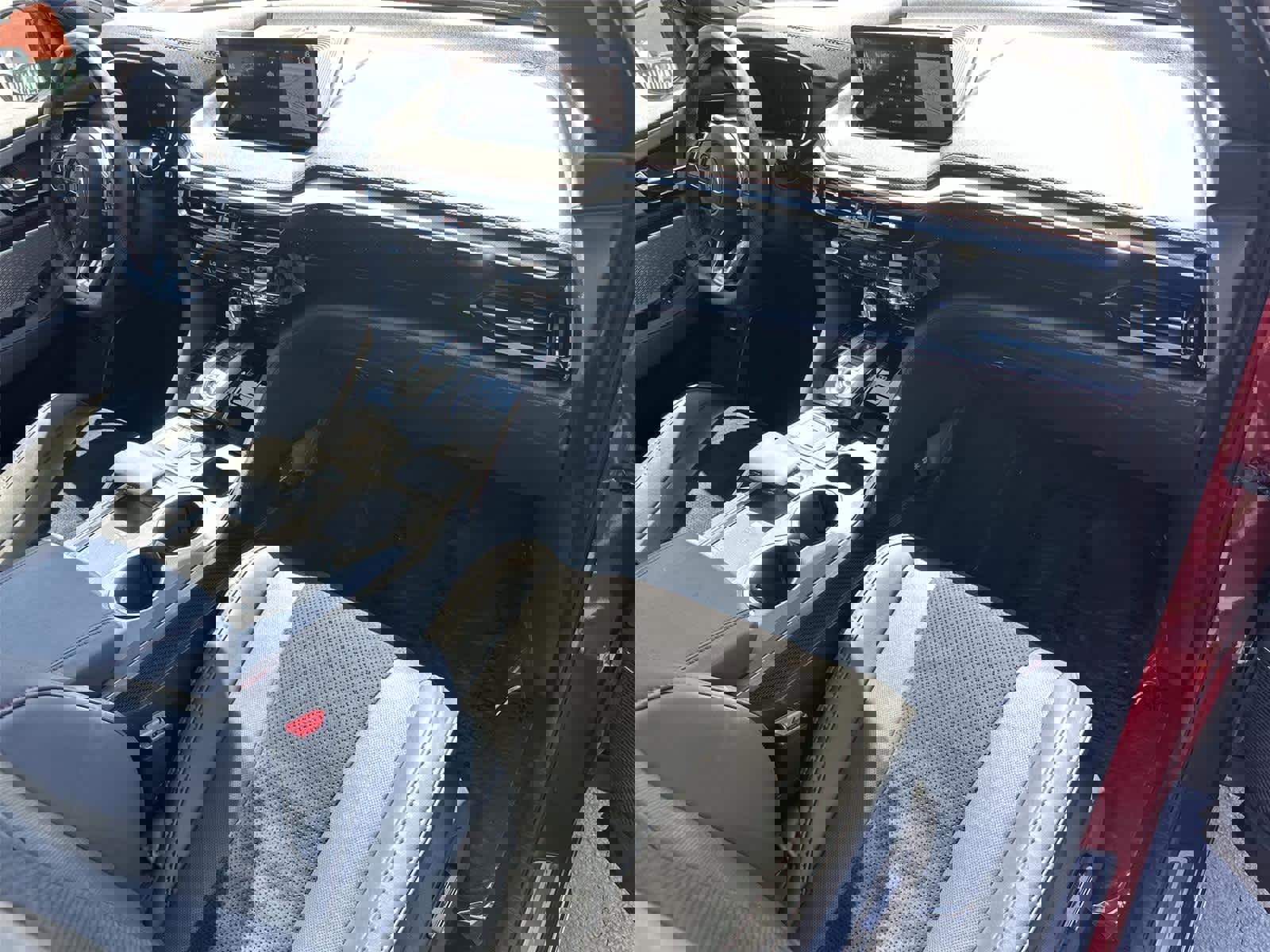 Used 2023 Acura MDX A-Spec image 12