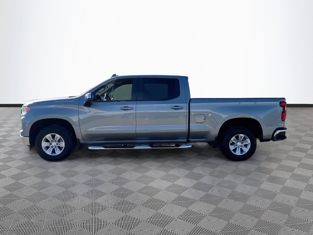Used 2024 Chevrolet Silverado 1500 LT w/ Protection Package RWD image 4