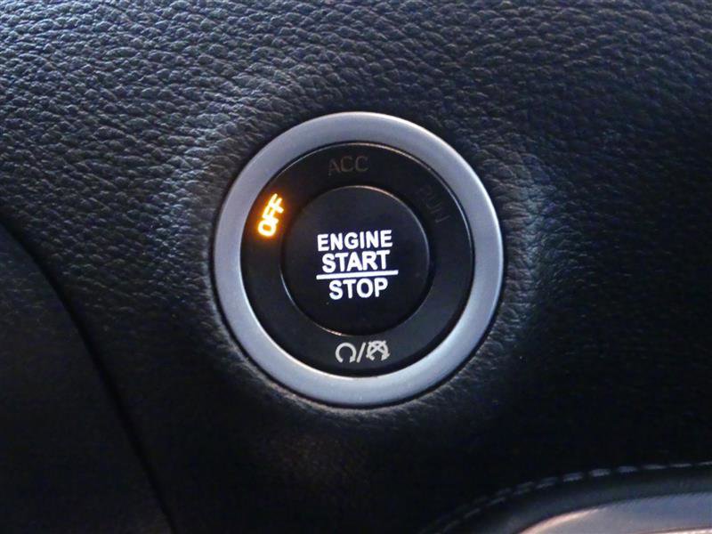 Used 2023 Dodge Challenger SXT image 18