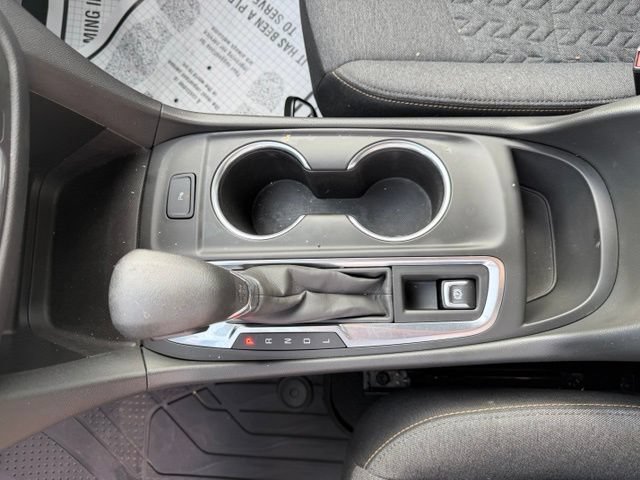 Used 2022 Chevrolet Equinox LT w/ LPO, Floor Liner Package FWD image 18