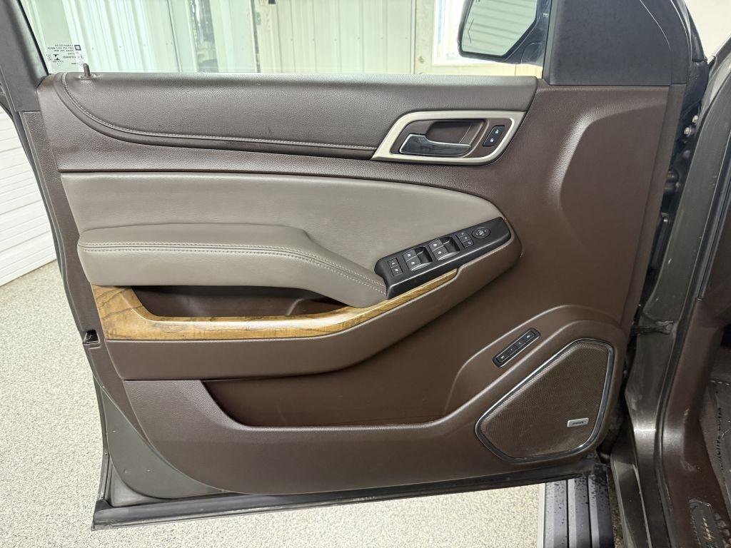 Used 2019 GMC Yukon XL Denali w/ Denali Ultimate Package image 24