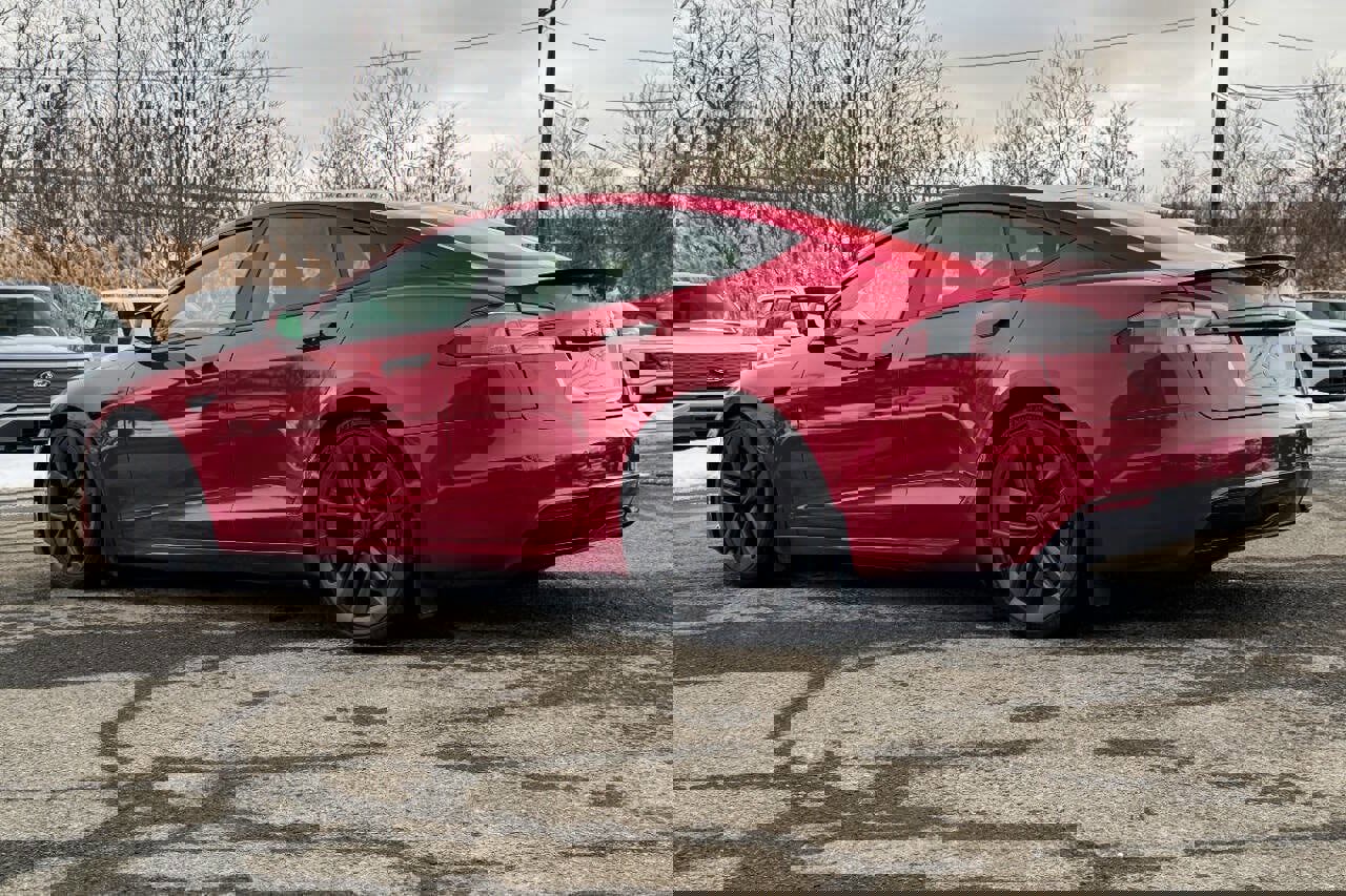 Used 2021 Tesla Model S Plaid image 5