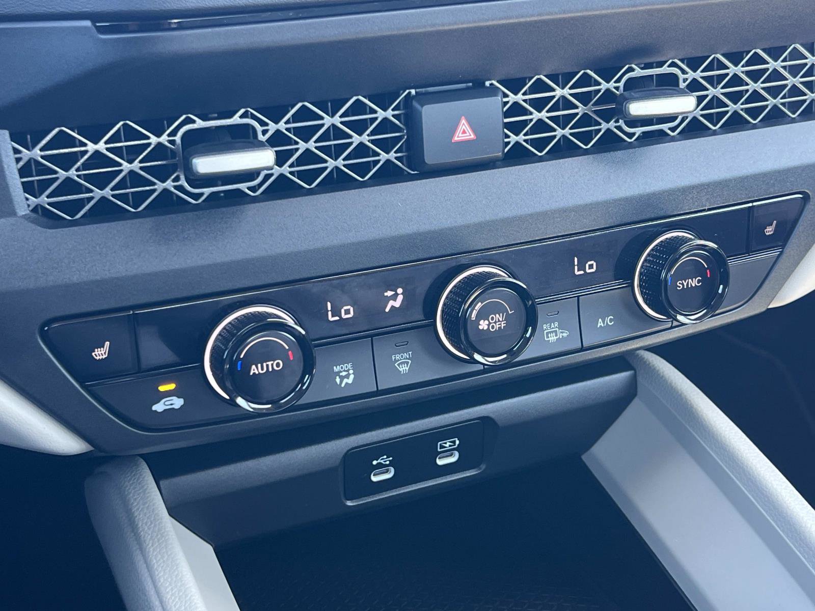 Certified 2025 Honda Accord SE image 14