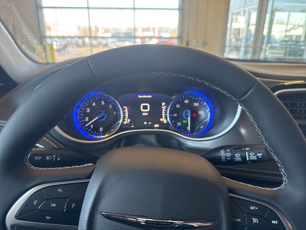 New 2026 Chrysler Pacifica Select FWD image 27