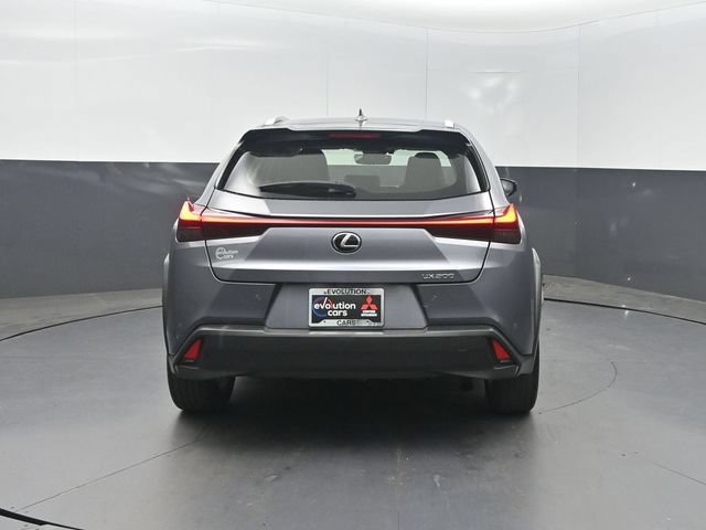 Used 2019 Lexus UX 200 w/ Premium Package FWD image 34