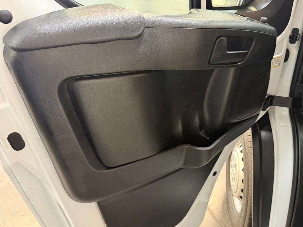 Used 2026 RAM ProMaster 2500 w/ Convenience Group FWD image 22