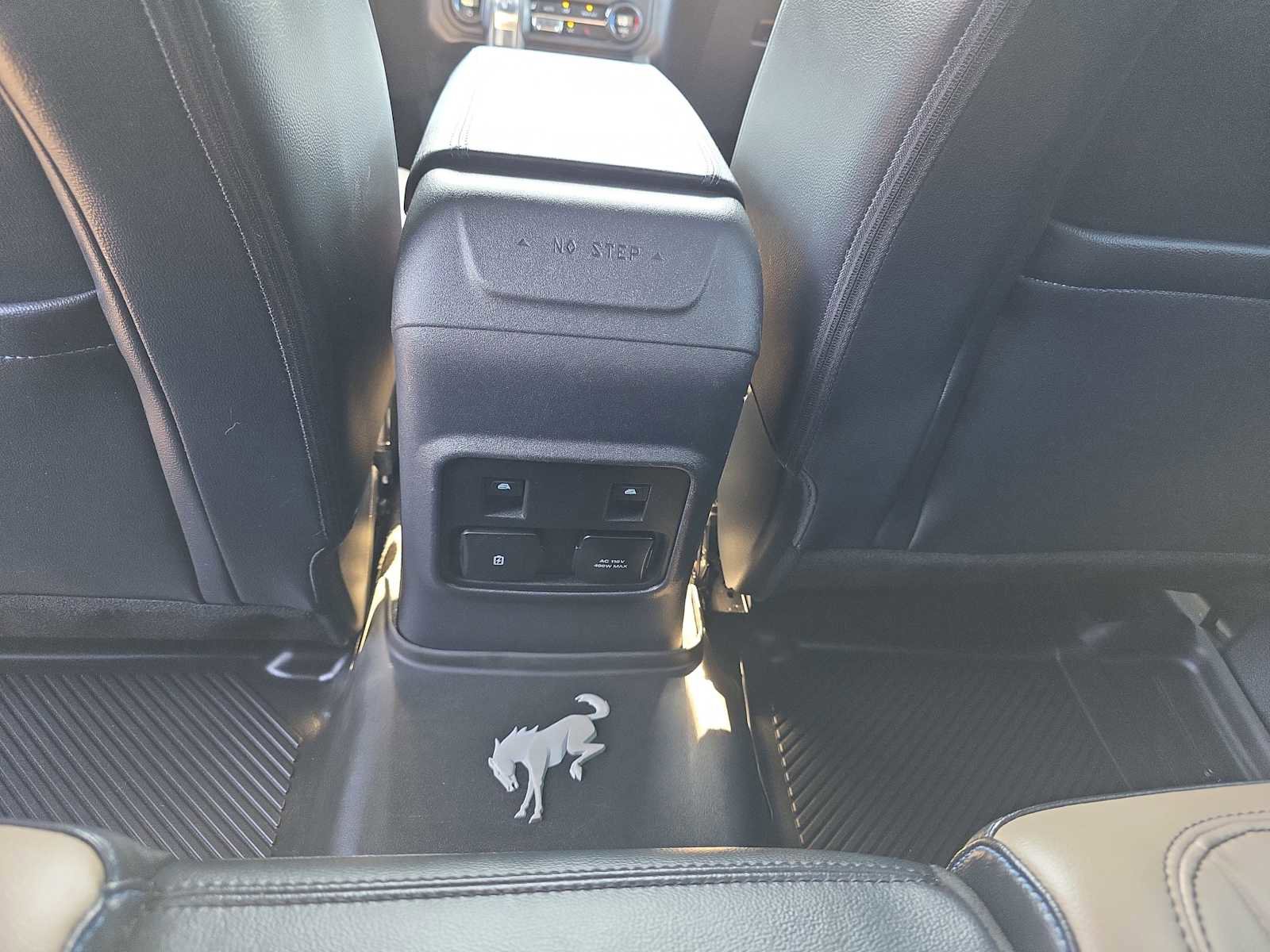 Used 2024 Ford Bronco Wildtrak image 34