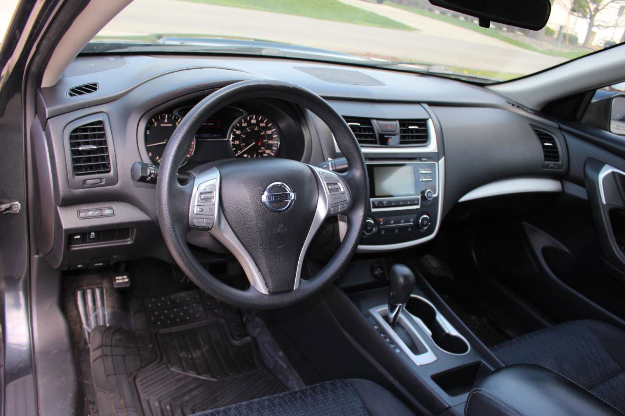 Used 2016 Nissan Altima 2.5 S w/ Power Driver Seat Package image 17