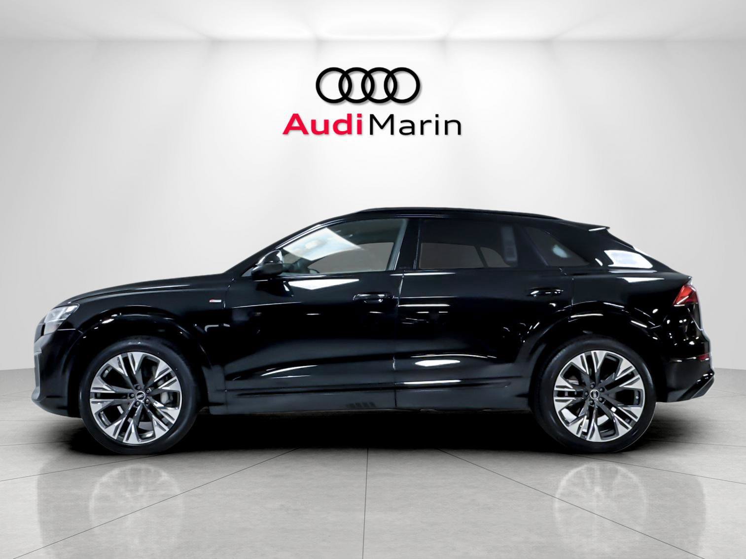 New 2027 Audi Q8 Premium Plus AWD/4WD image 2