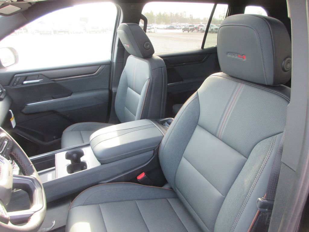 New 2026 GMC Acadia AT4 image 16