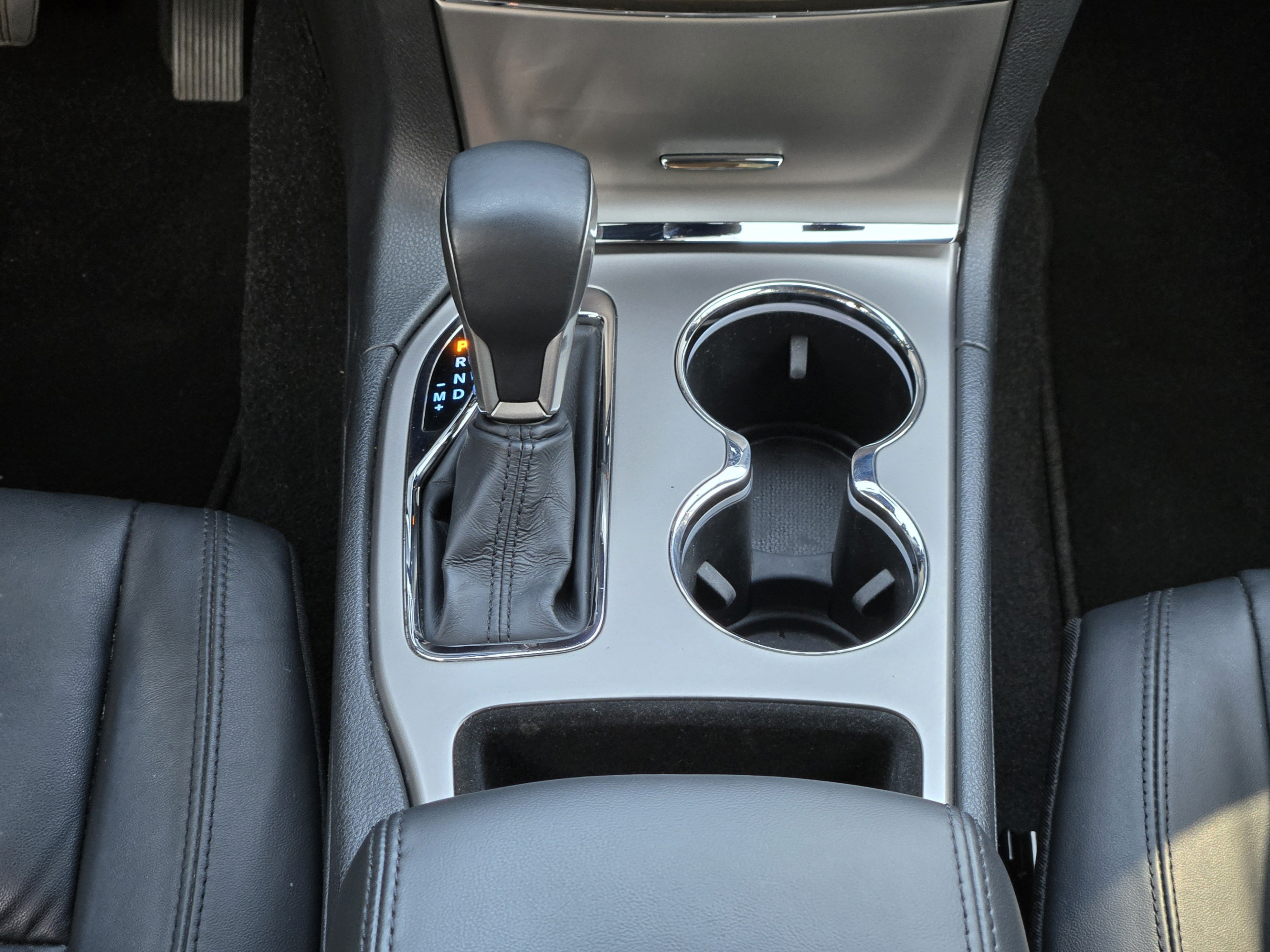 Used 2021 Jeep Grand Cherokee Limited RWD image 15