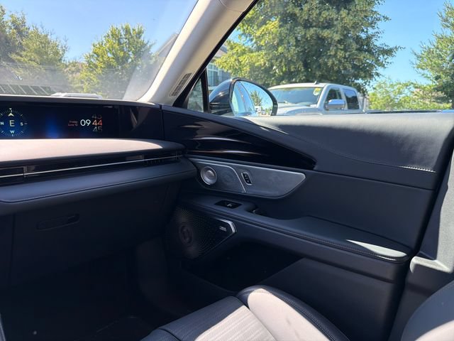 New 2026 Lincoln Nautilus Reserve AWD/4WD image 18