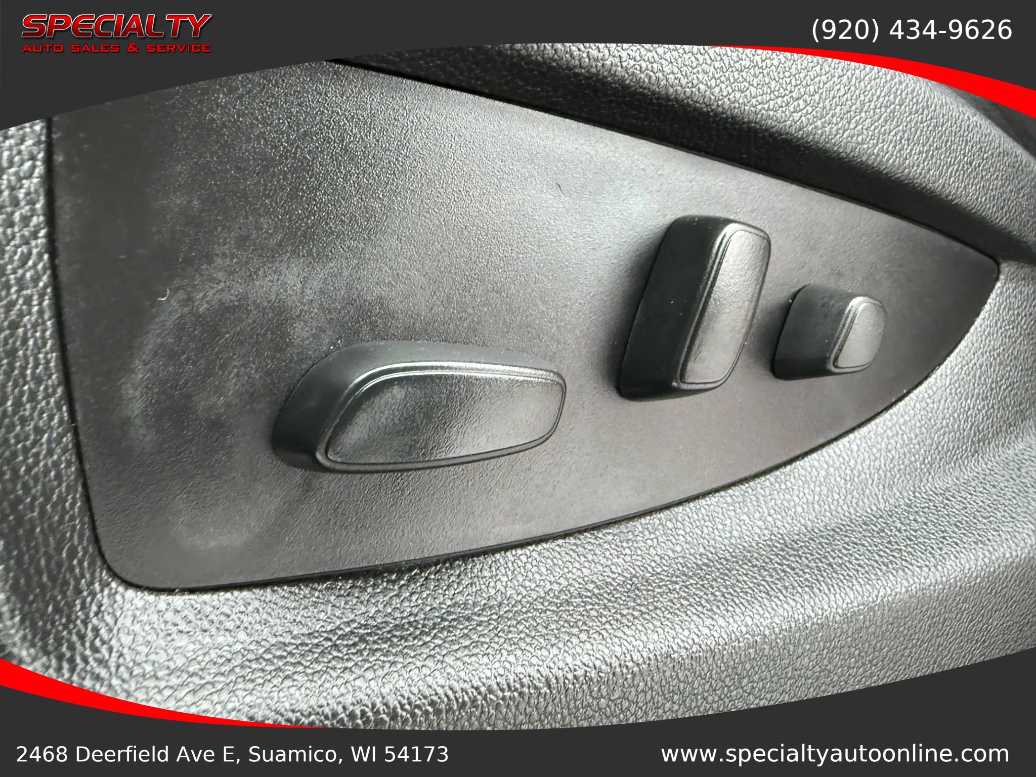 Used 2018 GMC Yukon Denali image 46