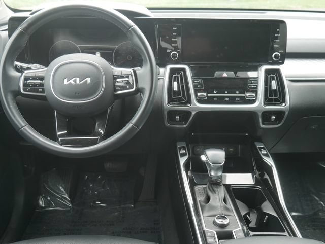 Used 2022 Kia Sorento SX AWD/4WD image 48