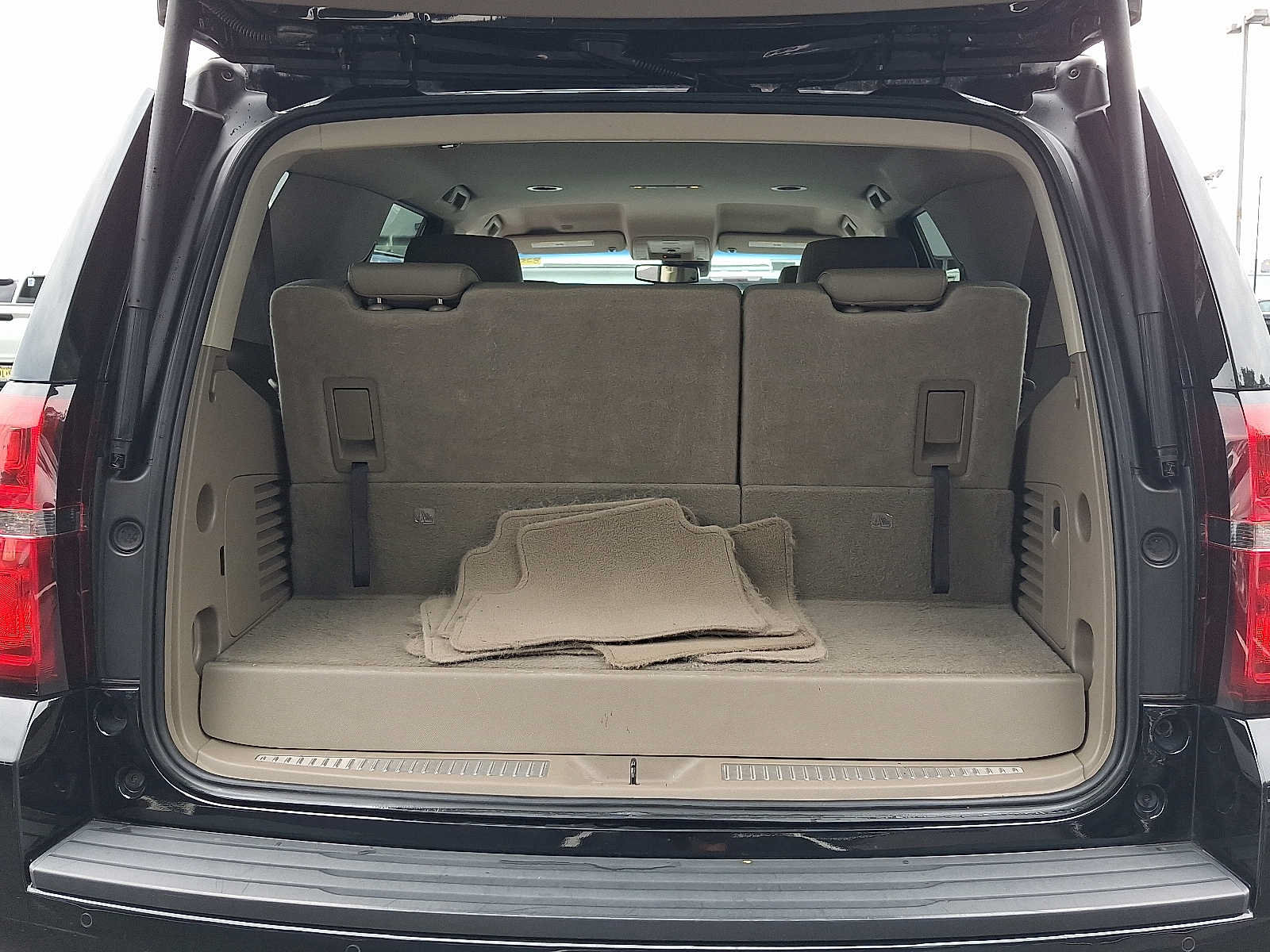 Used 2020 Chevrolet Tahoe LT AWD/4WD image 28
