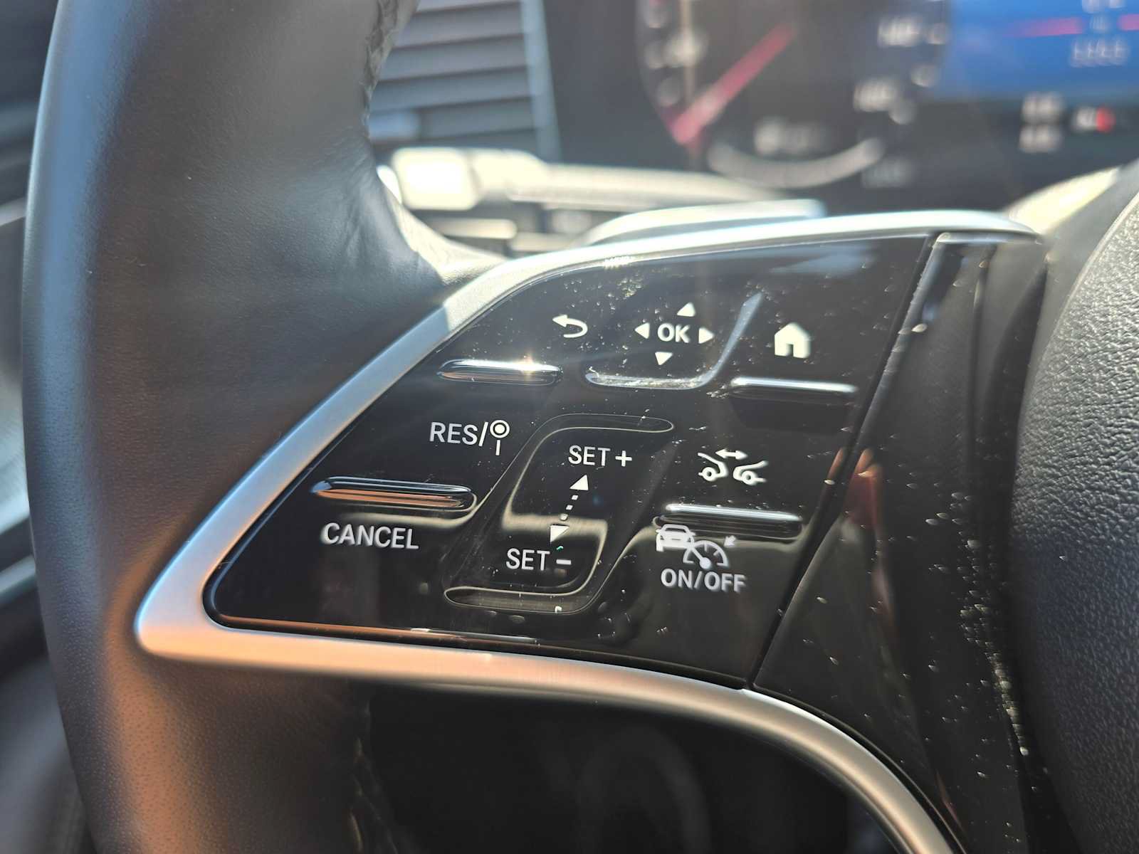 Used 2026 Mercedes-Benz GLS 450 4MATIC image 35