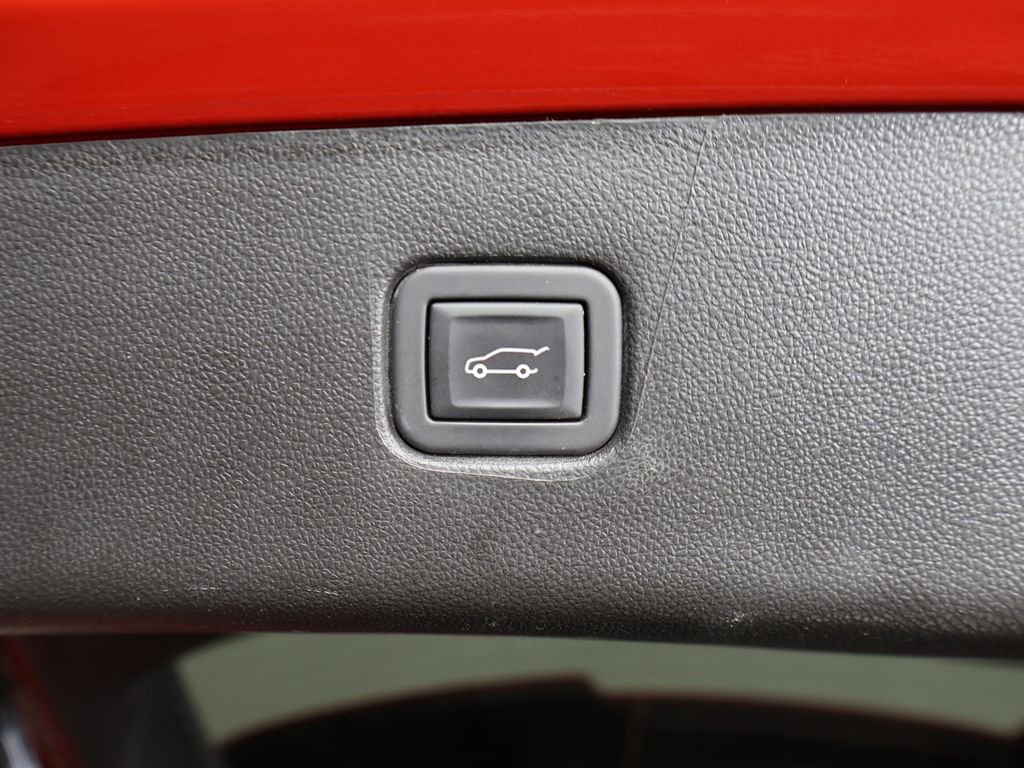 Used 2024 Chevrolet Blazer LT w/ Convenience Package FWD image 20