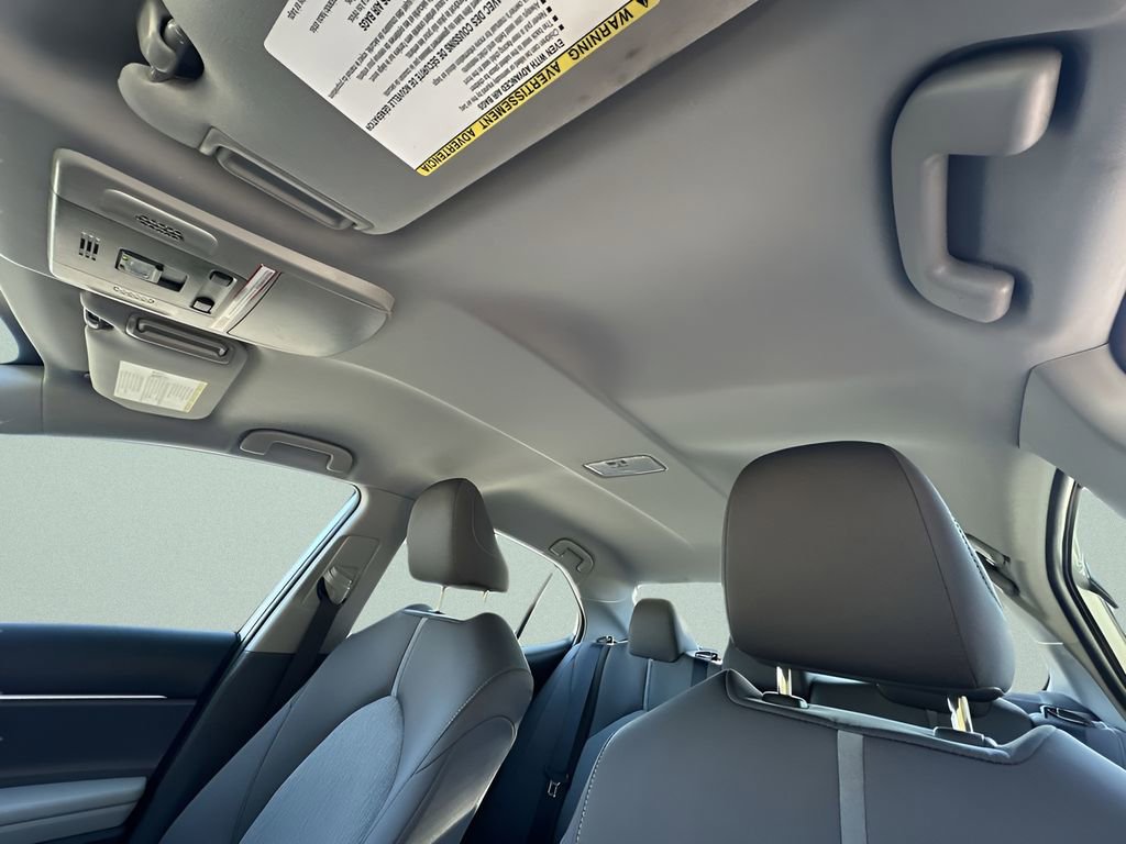 Used 2021 Toyota Camry LE image 26