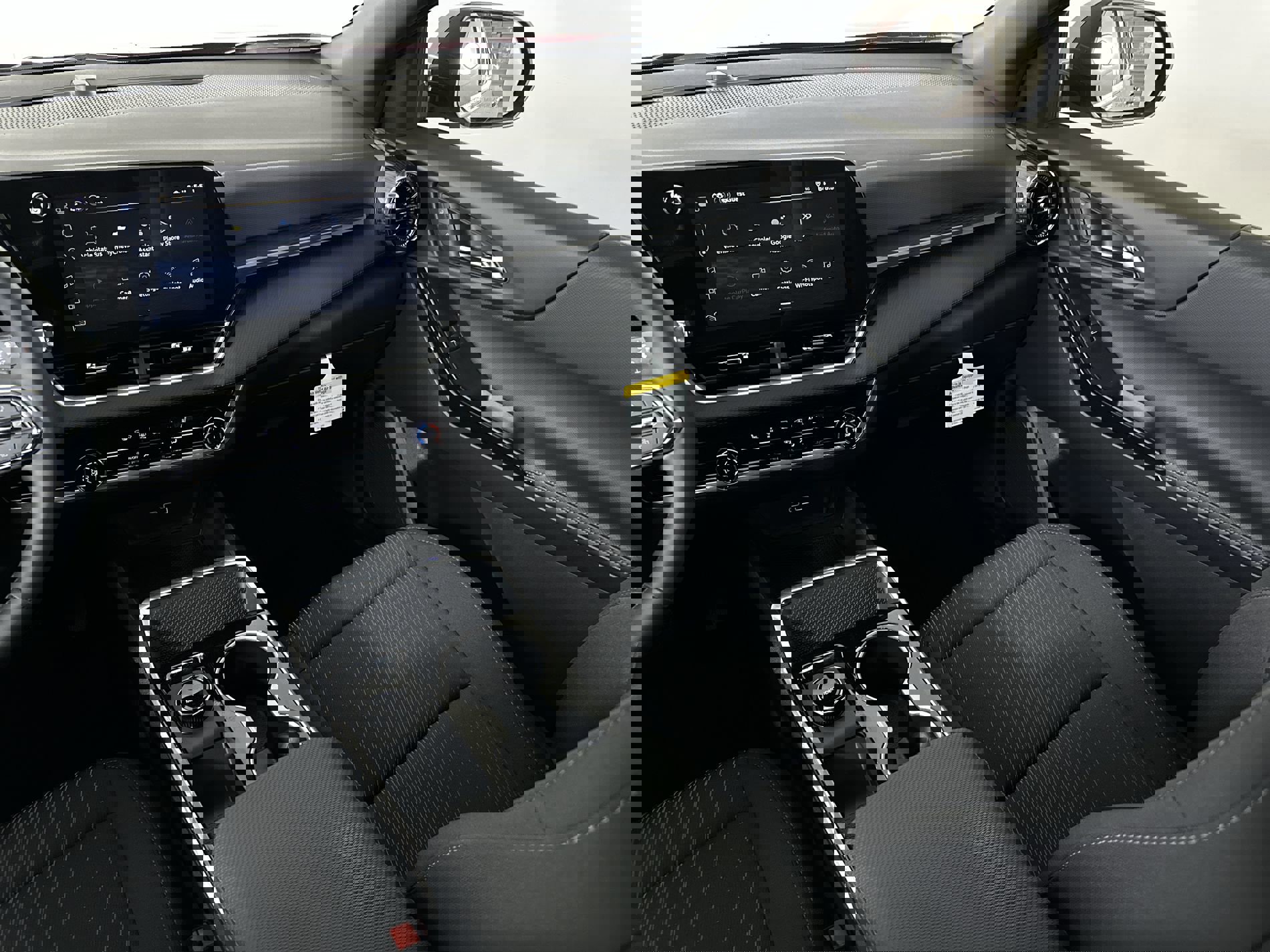 New 2026 Chevrolet Equinox LT w/ LPO, Floor Liner Package image 70