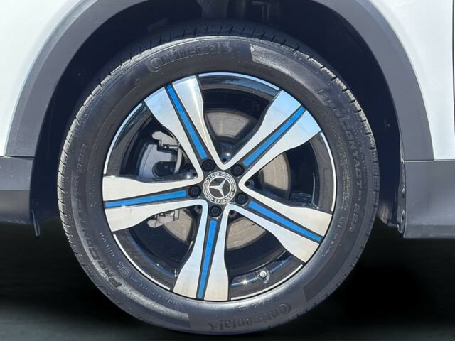 Certified 2023 Mercedes-Benz EQB 300 4MATIC w/ Exclusive Package image 35