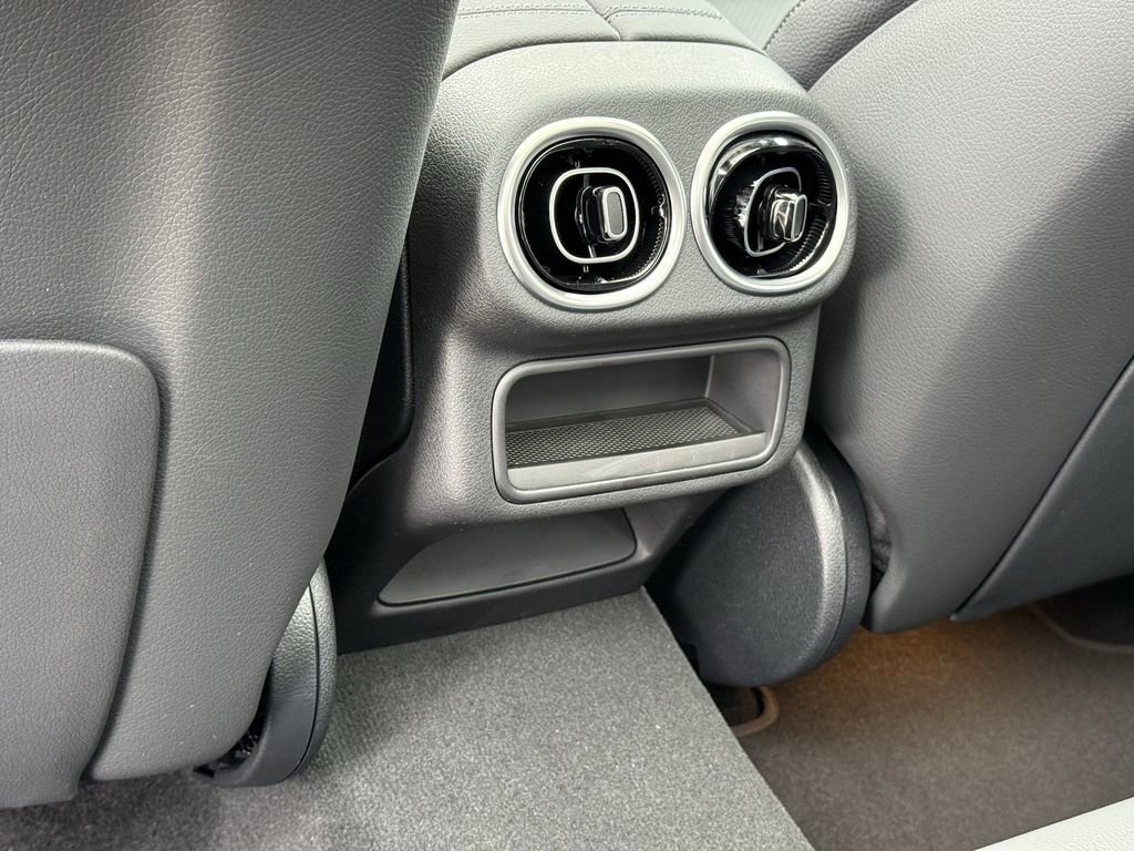 New 2026 Mercedes-Benz GLC 300 4MATIC image 12