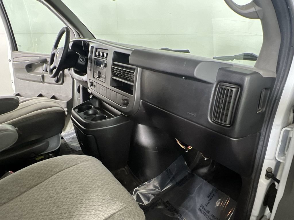 Used 2012 Chevrolet Express 1500 image 24