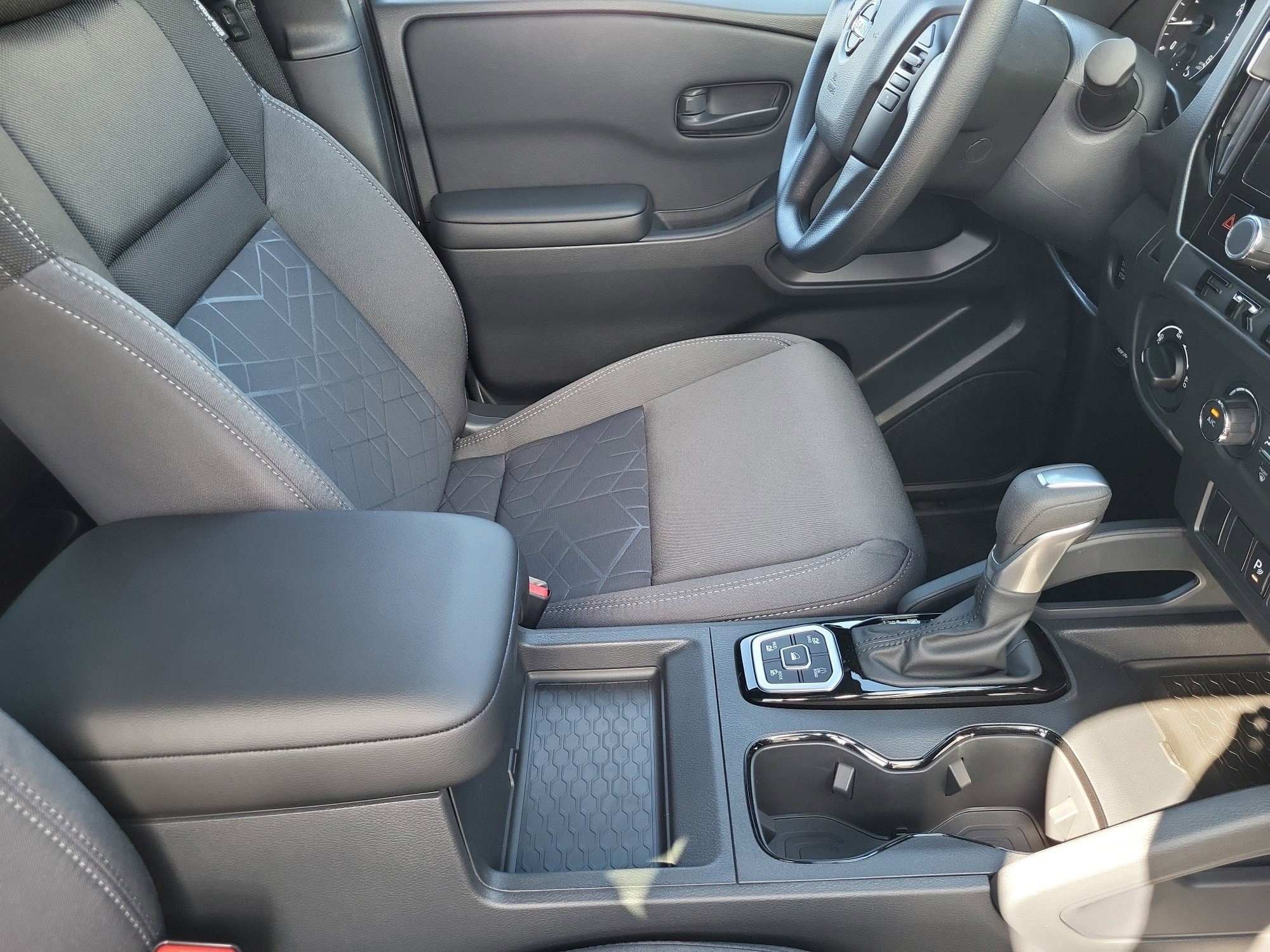 New 2026 Nissan Frontier SV w/ Tow Package image 11