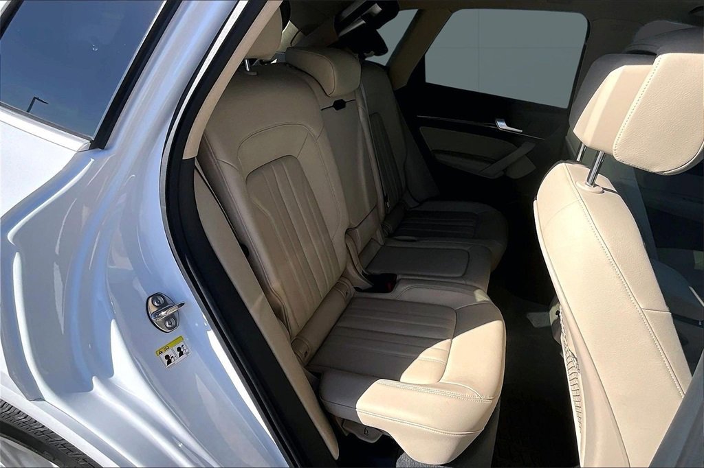 Used 2020 Audi Q5 2.0T Premium Plus image 28