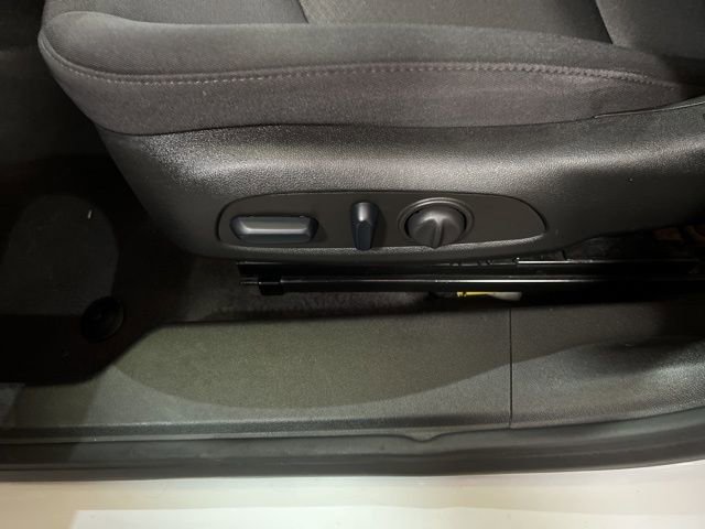 Used 2024 Chevrolet Malibu LT image 45