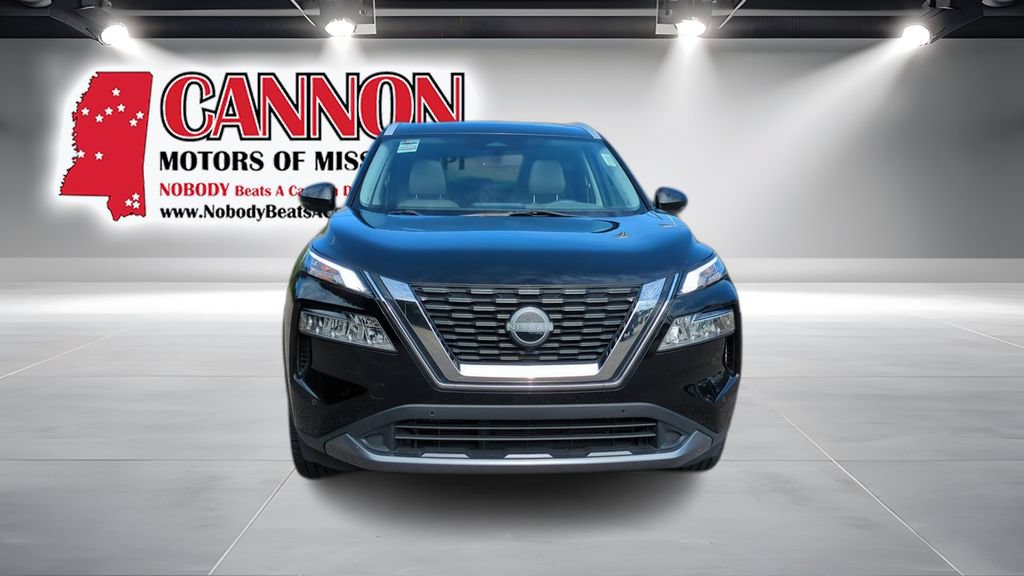Used 2023 Nissan Rogue SL w/ SL Premium Package FWD image 2