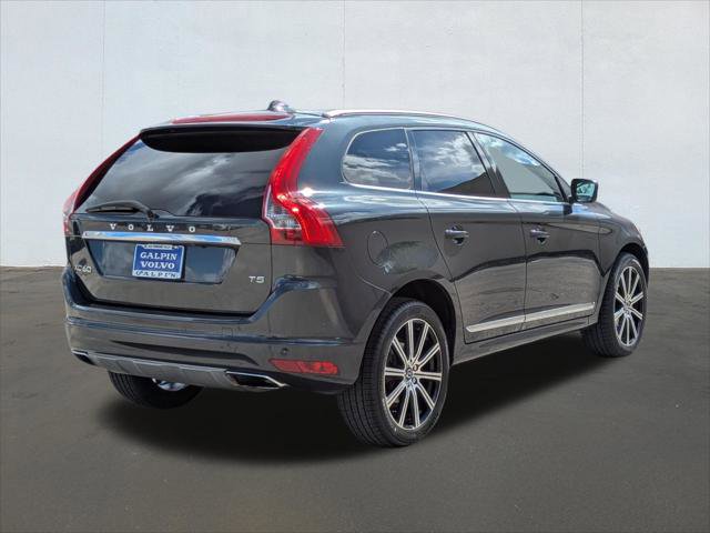 Used 2016 Volvo XC60 T5 Platinum w/ Protection Package FWD image 5