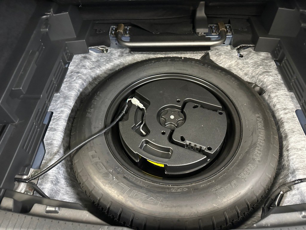 Used 2023 Nissan Rogue SV AWD/4WD image 23